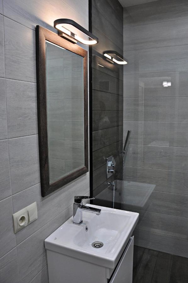 Superior Apartment On Kostava Tiflis Exterior foto